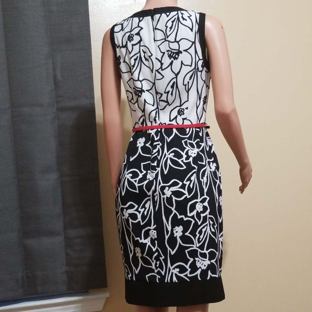 Cute dress - Picture 3 of 8